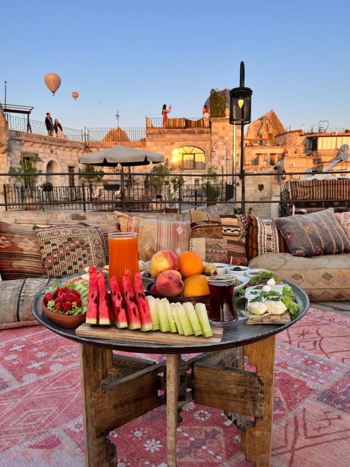 غوريمِيه Caftan Cave Suites المظهر الخارجي الصورة