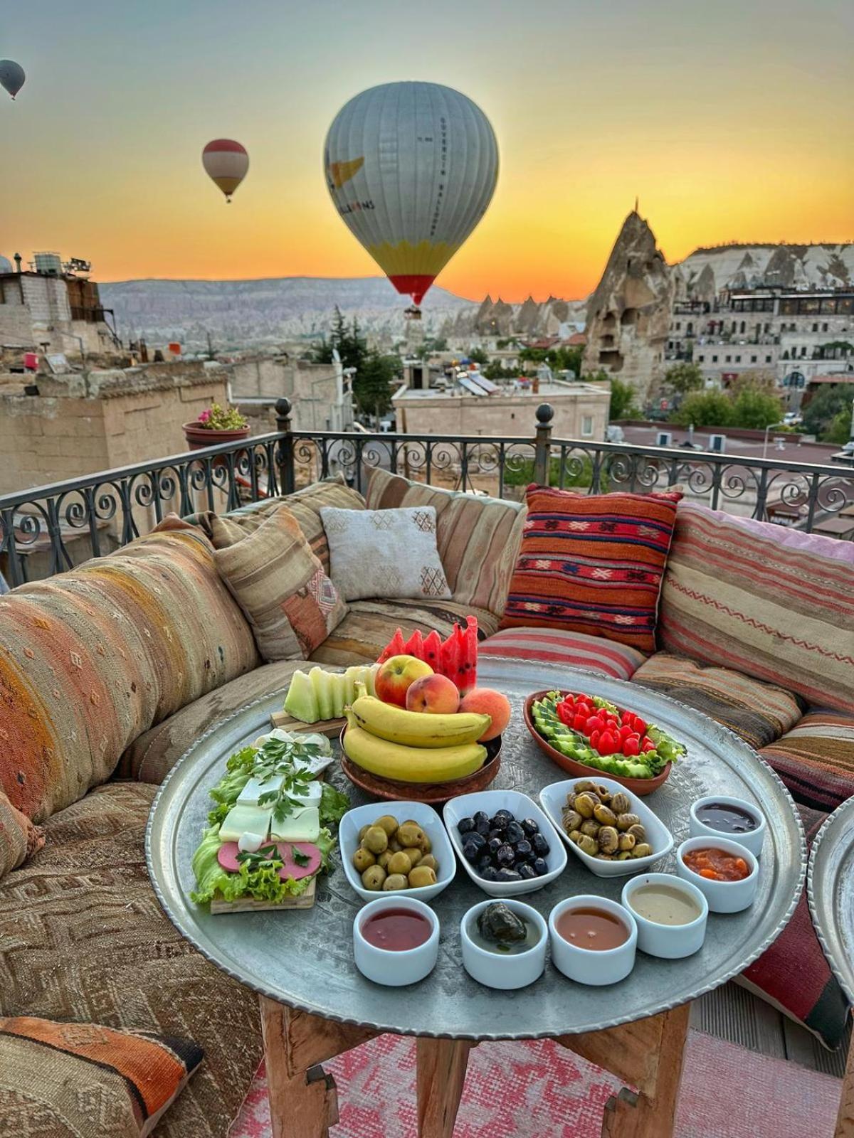 غوريمِيه Caftan Cave Suites المظهر الخارجي الصورة